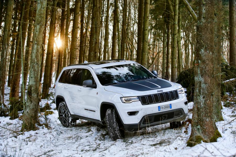  Jeep Grand Cherokee Trailhawk 2016 года  (WW) (фото 15 из 40)